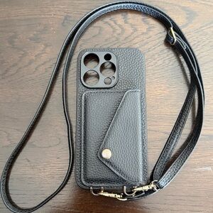 💰💰Bundle 2 for $20 Deal 💰💰

Black iPhone 14 Pro Case with Strap